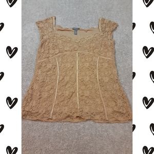 Super cute yellow Apt 9 lace top NWOT XL